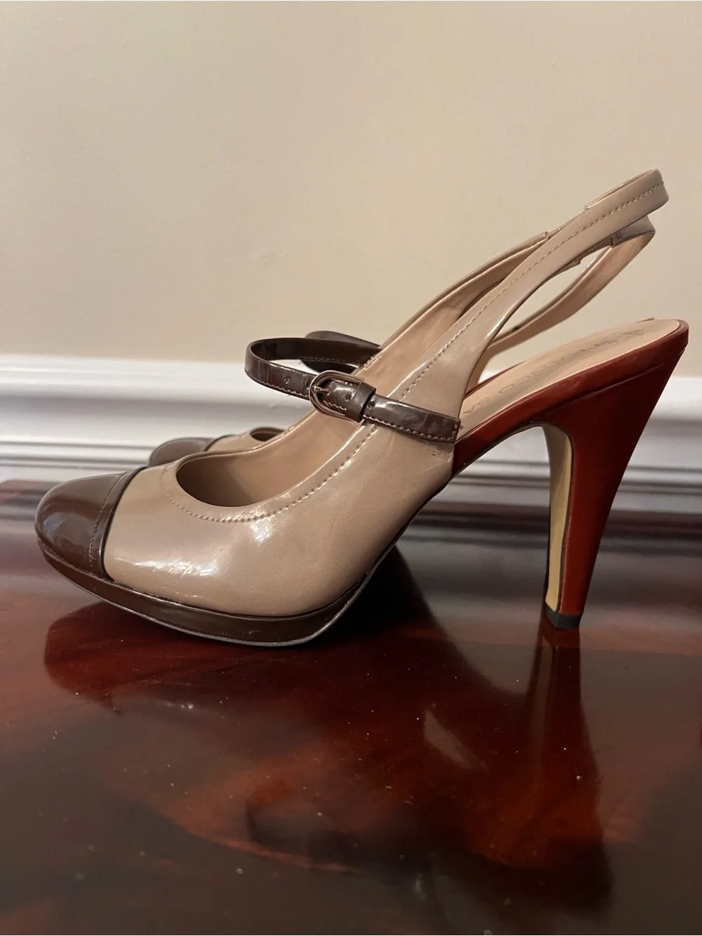 Franco Sarto Color Block Beige and Brown Slingback Pumps Unique Size 9M